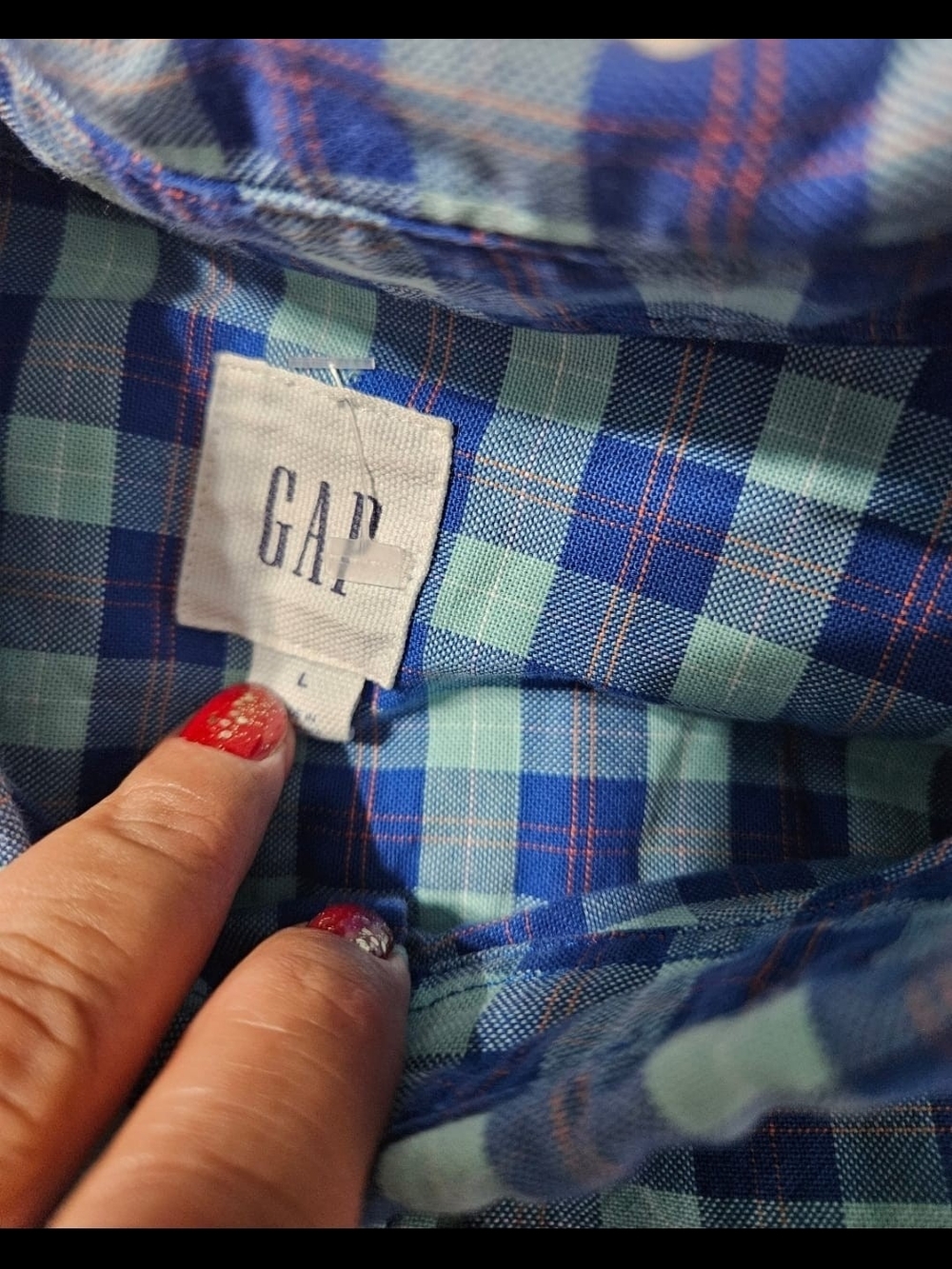 GAP Men's Blue and Teal Plaid Button-Down Shirt - Picture 3 of 6